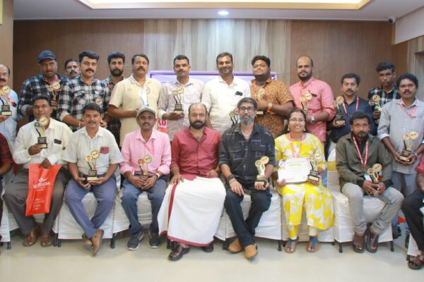 ജേർണലിസ്റ്റ് ആന്റ് മീഡിയാ അസോസിയേഷൻ അംഗങ്ങളെ മീഡിയ അവാർഡുകൾ നൽകി ആദരിച്ചു